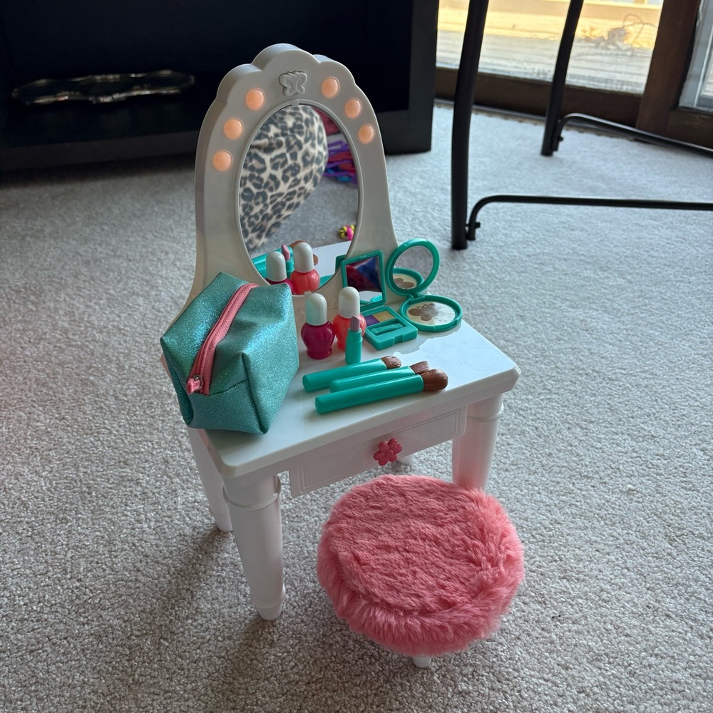 My Life As | Vanity Set